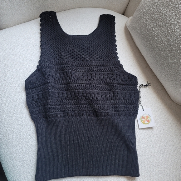 St.Roche, Marilyn Crocheted‎ Tank, Black, Size Medium, NWT! - Picture 7 of 9